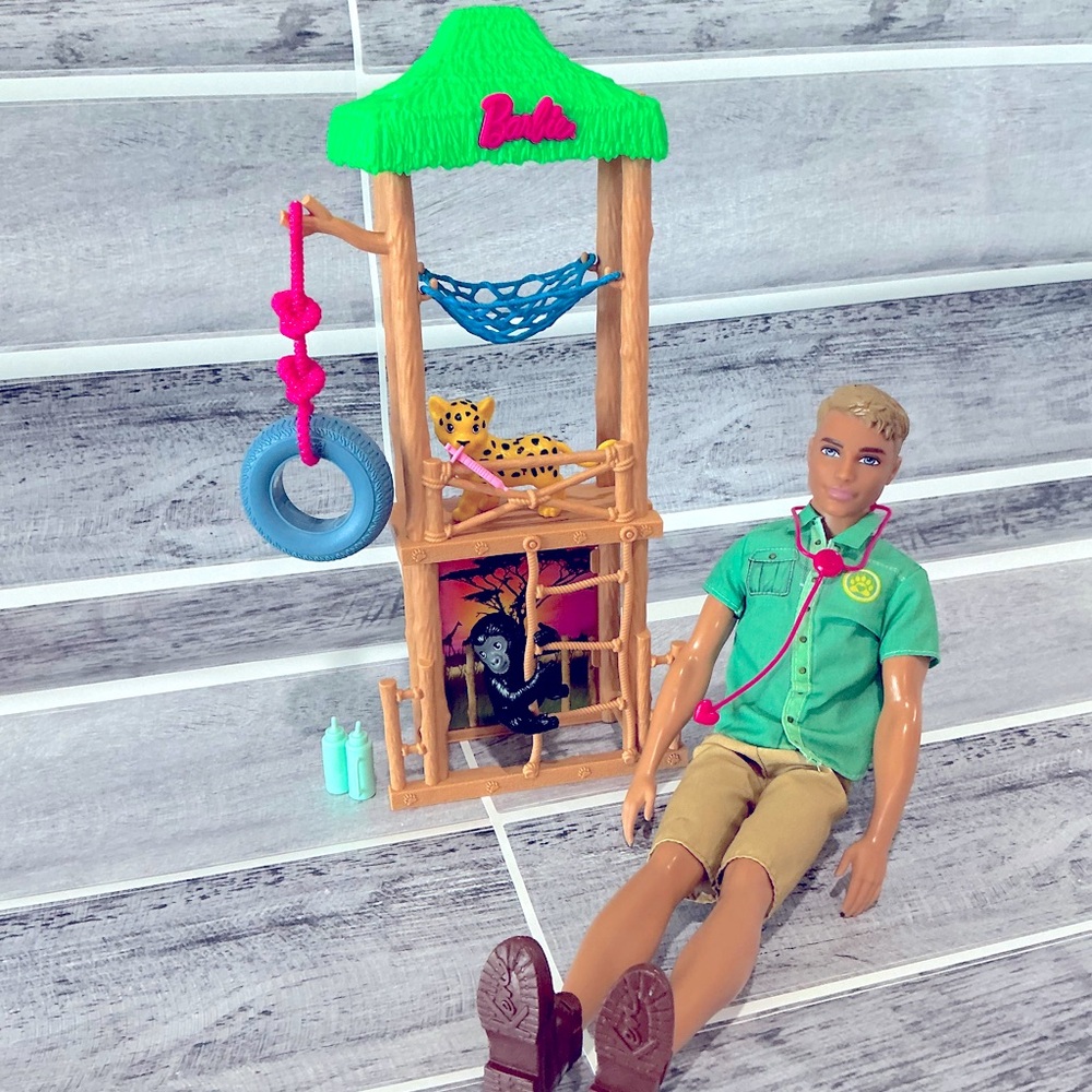 Barbie Ken wildlife vet Playset
